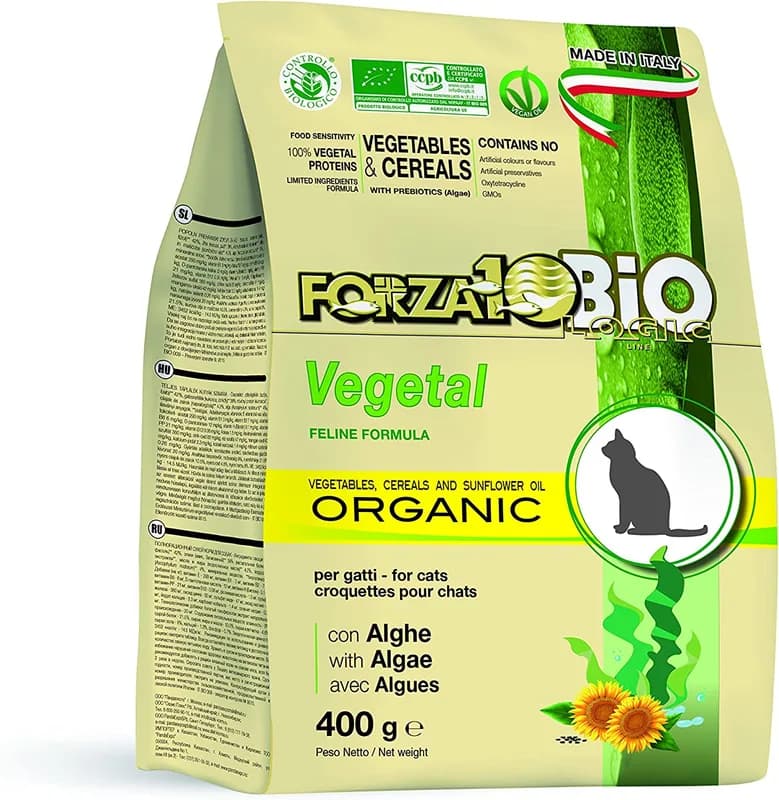 A green and cream 400g bag of Forza10 Bio Logic Vegetal organic feline formula with algae.